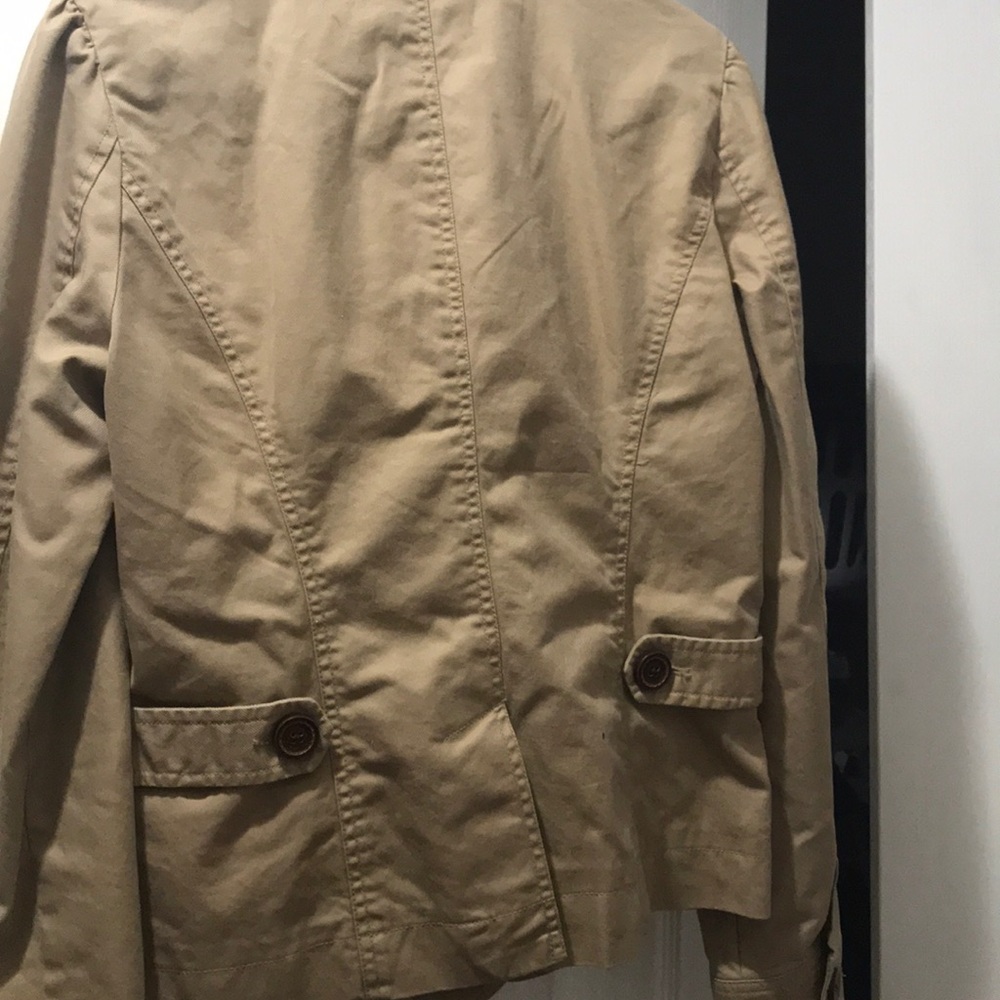 Tan jacket - Picture 6 of 8